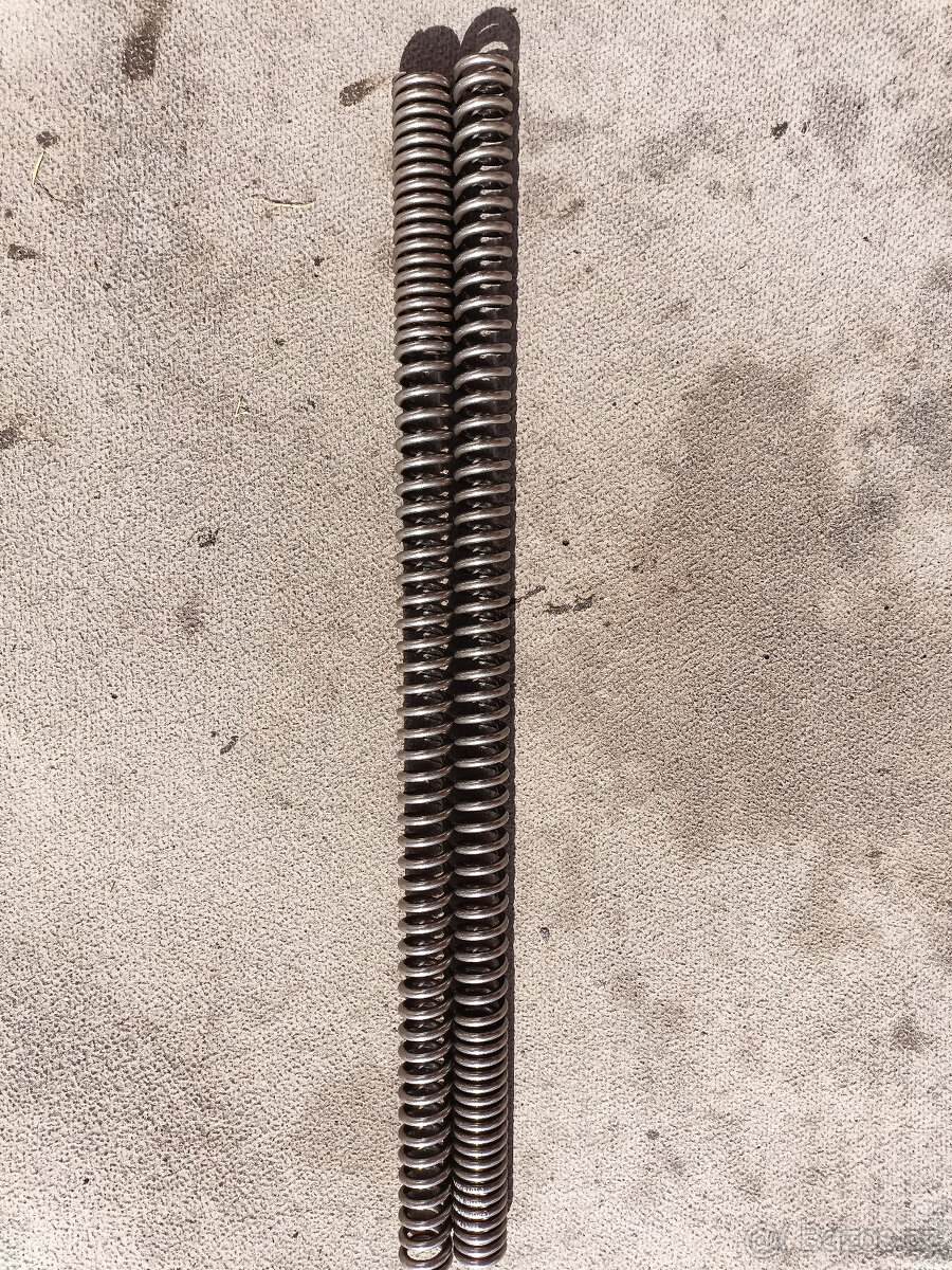 MZ ETZ 150 / 250 / 251 progresivní pružiny Wirth