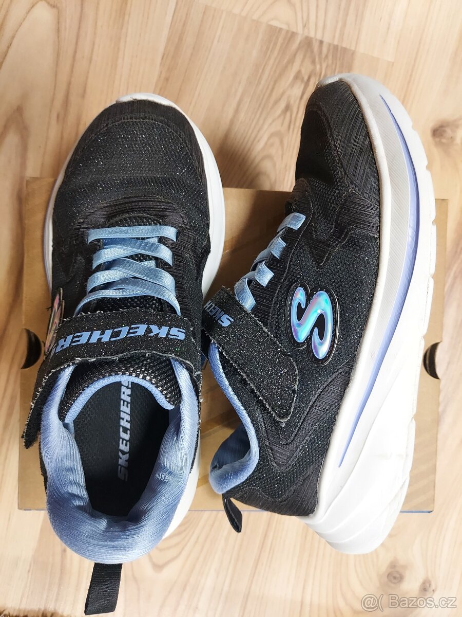 Tenisky Skechers 35