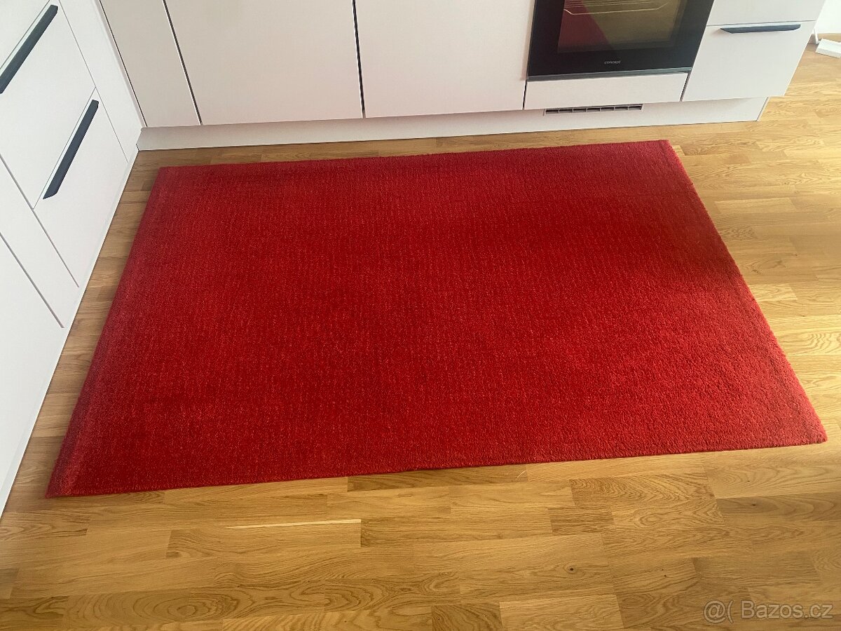 Kusový koberec