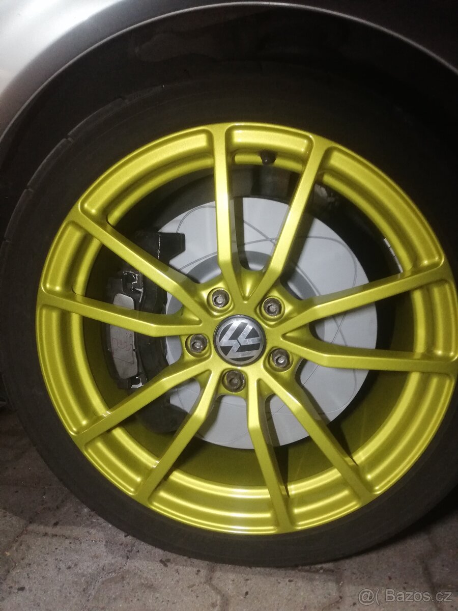 Kola VW prototyp r18