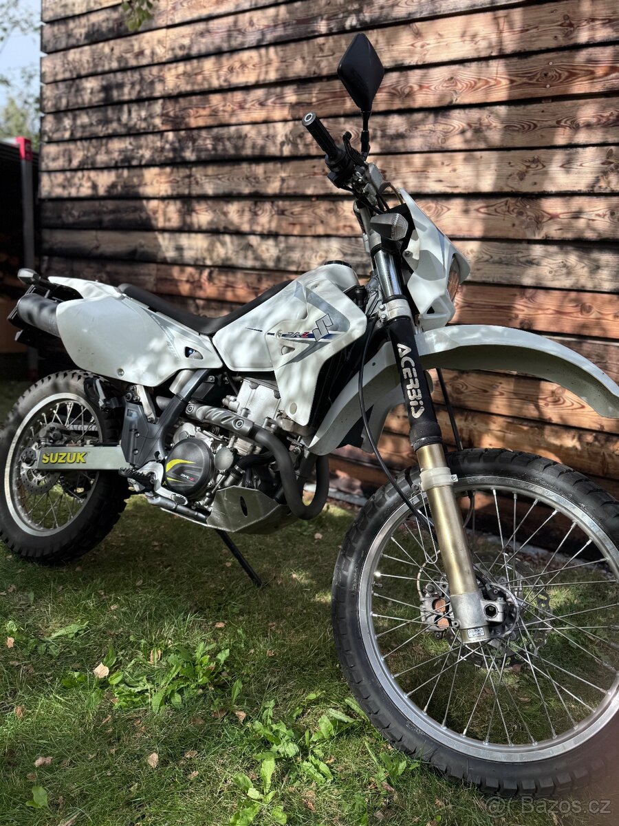 SUZUKI DRZ400S