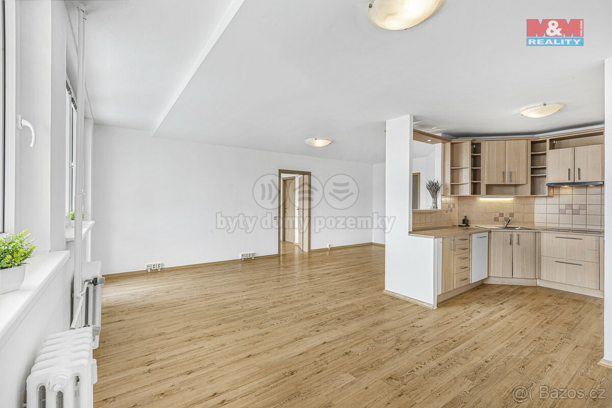 Prodej bytu 4+1, 99 m², Brandýs nad Labem, lodžie