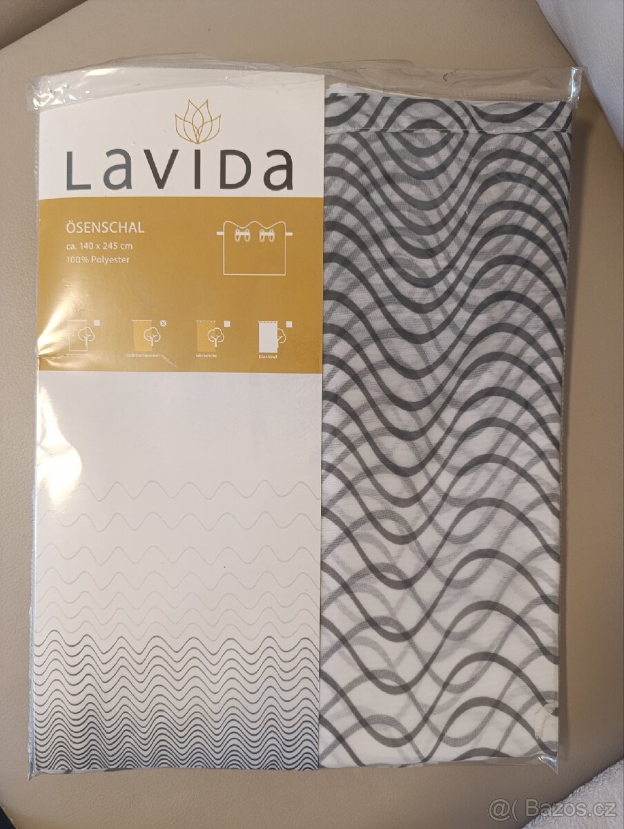 Závěs na okno