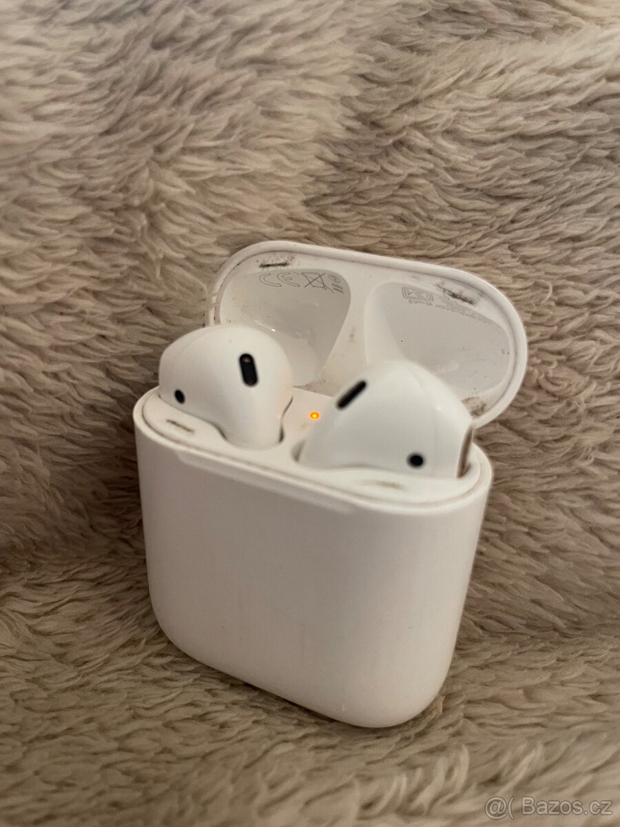 Air pods 1