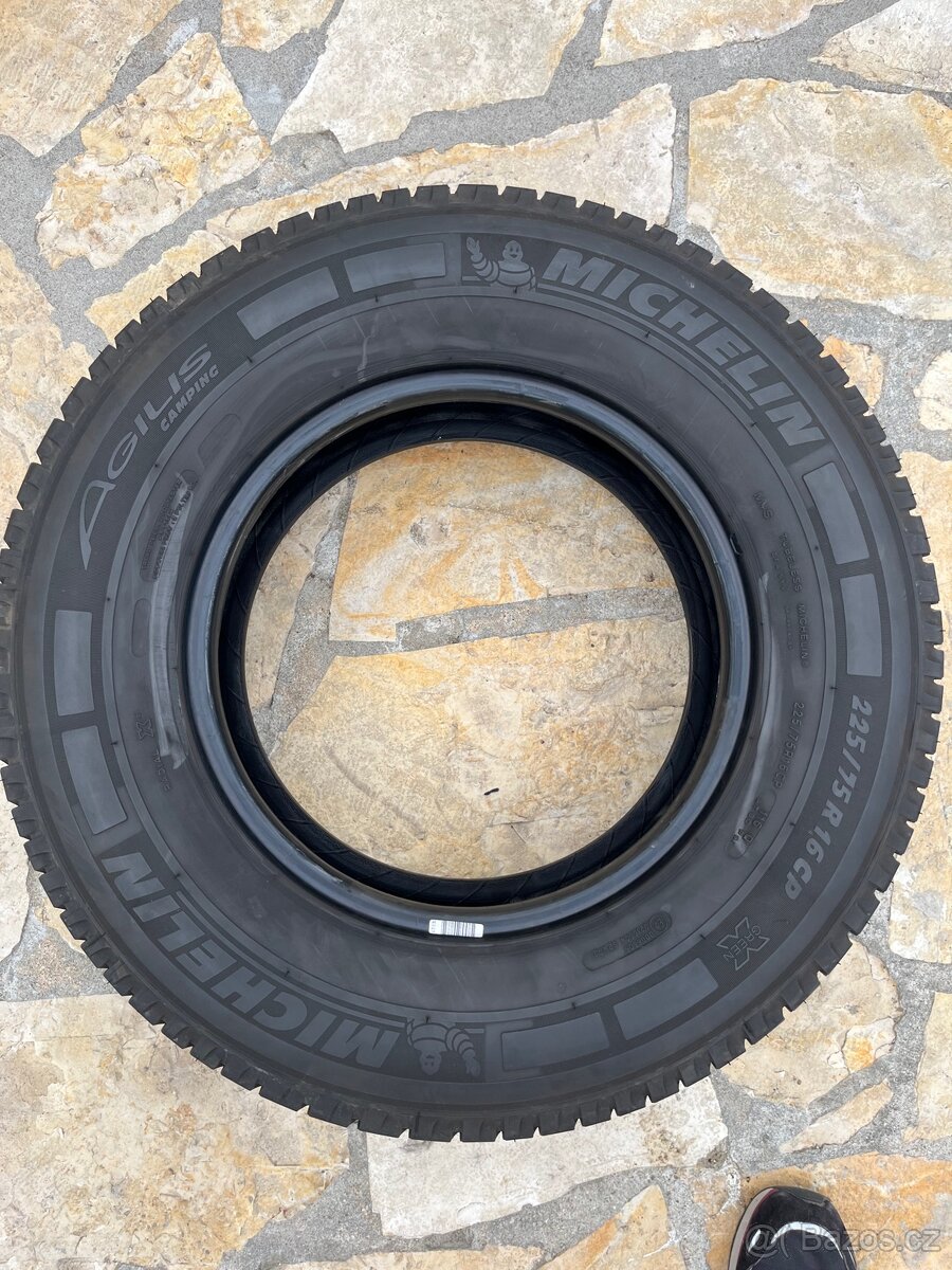 225/75R16C 116R sada Micheln Agilis Camping