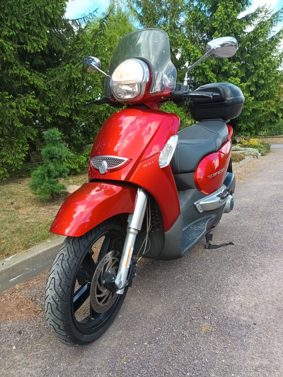 Aprilia scarabeo 300s