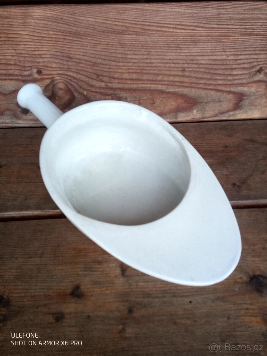 Nočník porcelán starožitný ditmar urbach