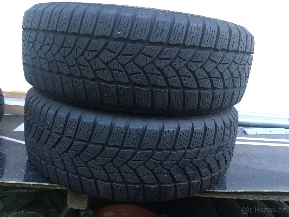 Zimní pneumatiky Firestone 185/60R15 84T