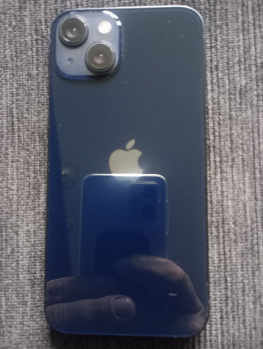 iPhone 13 - 128 GB - Top stav