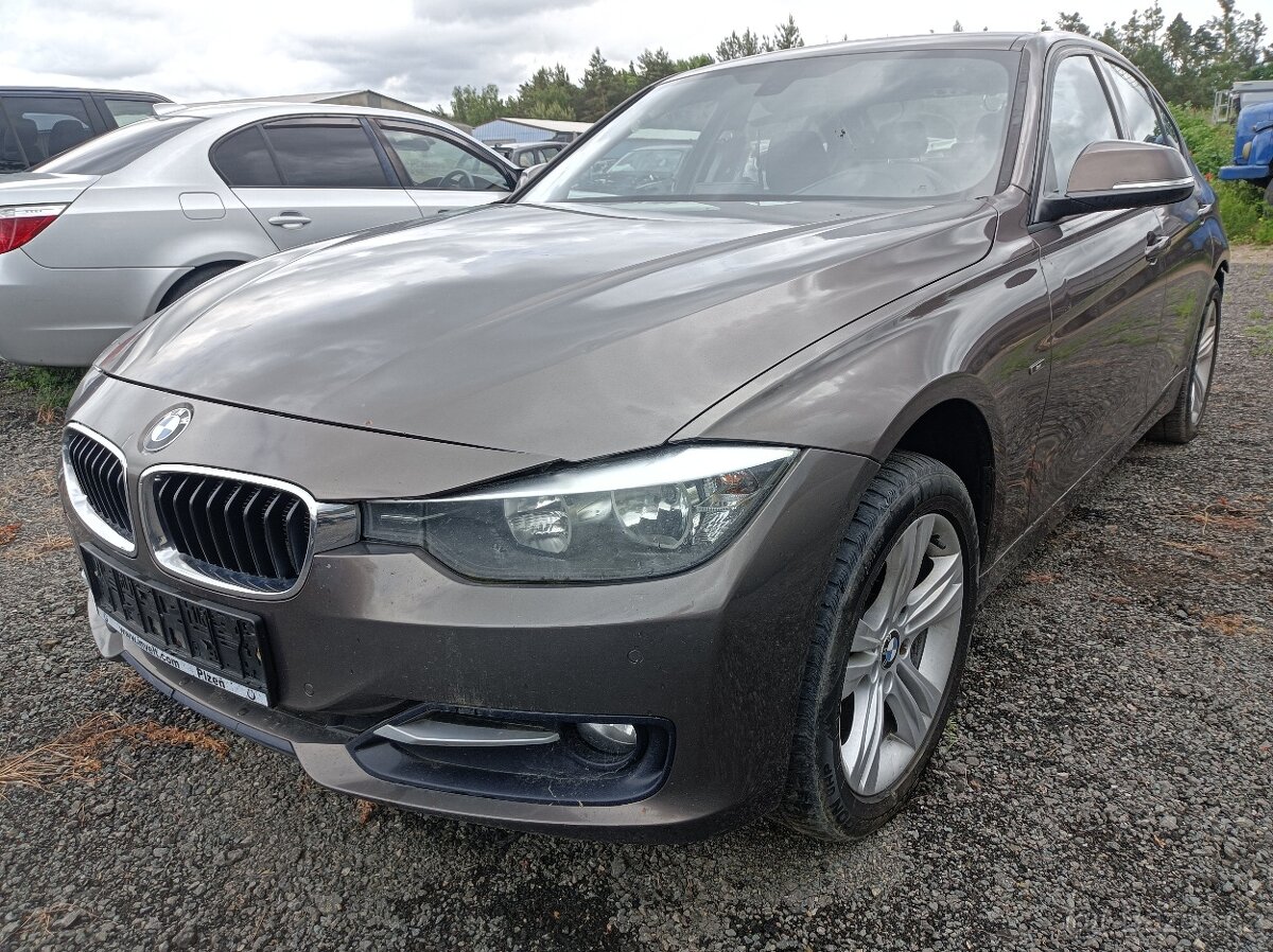 BMW f30 316d Sportline , automat