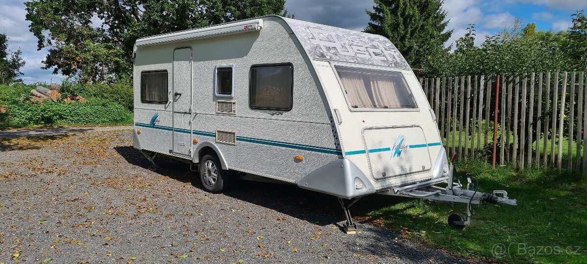 KNAUS Eifelland Holiday 460