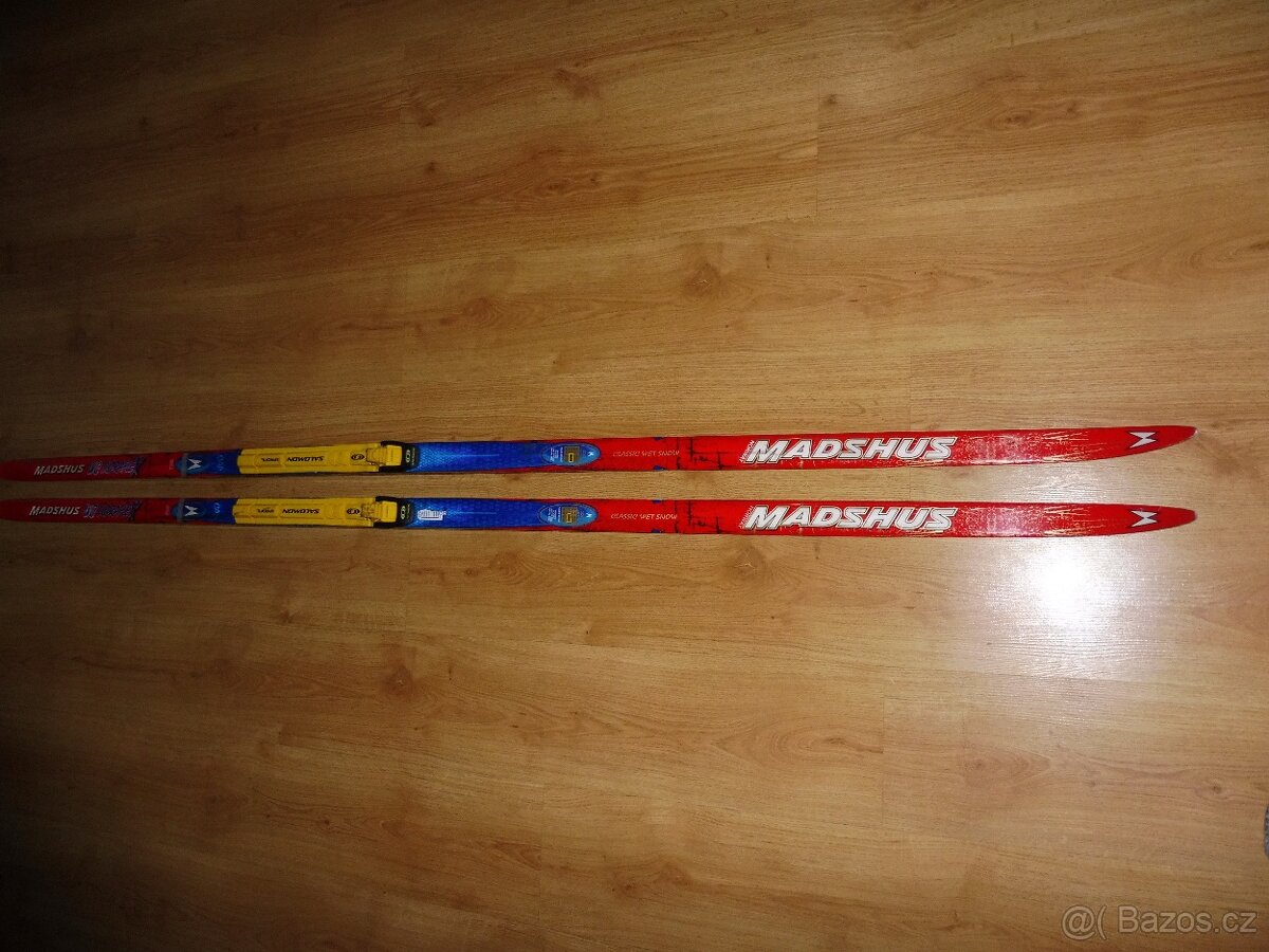 Běžky  MADSHUS  délka 205 cm.