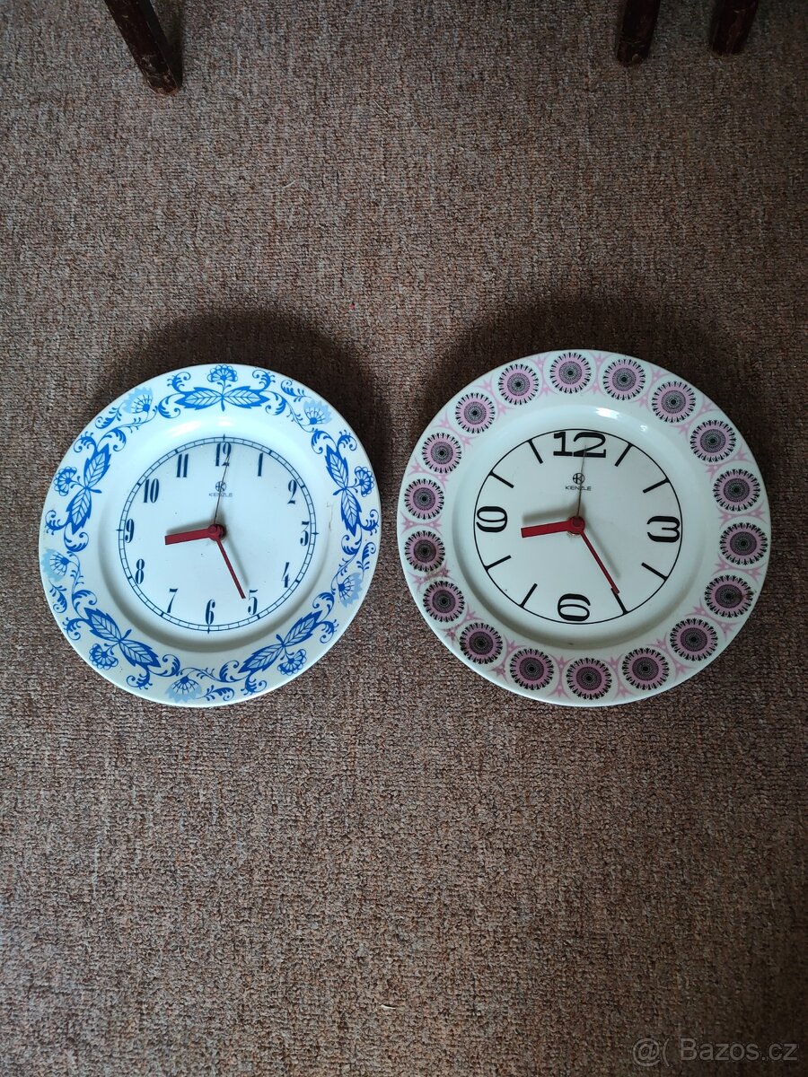 2ks Retro talířové nástěnné hodiny Kienzle