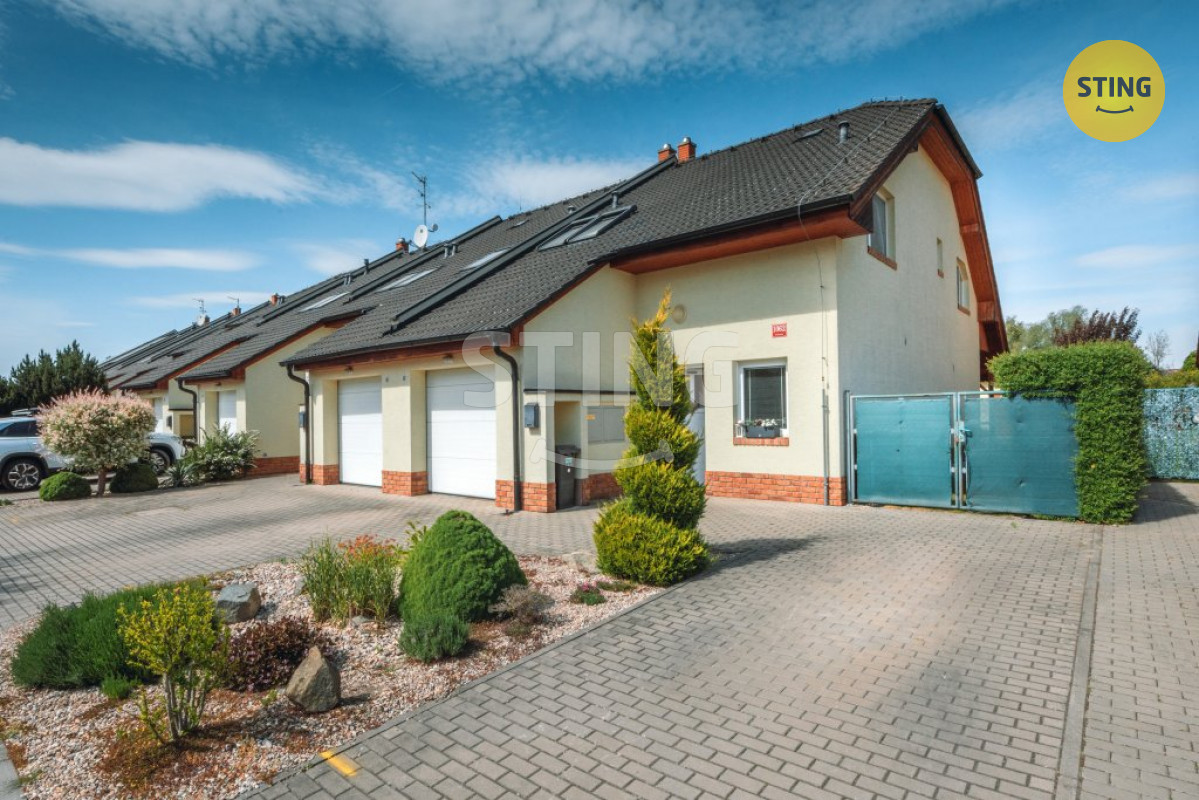 Prodej řadového domu v Pardubicích (ul. Do Polí, Sví, 132518