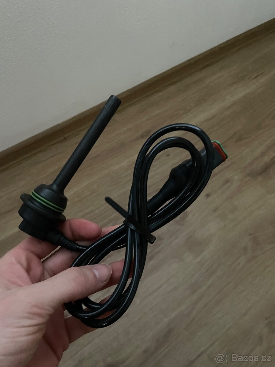 Čidlo do trmenu na Volvo
