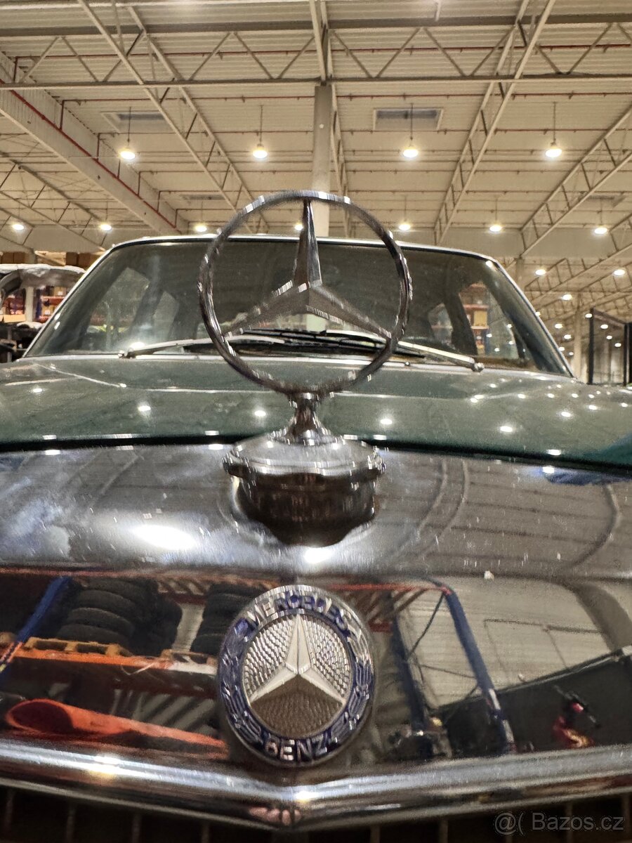 Mercedes Benz 114 US