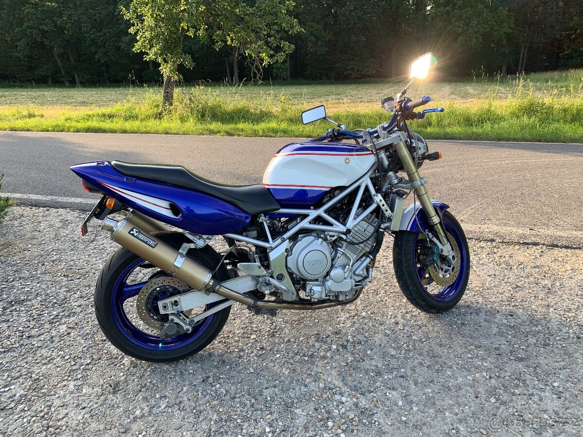 Yamaha TRX 850