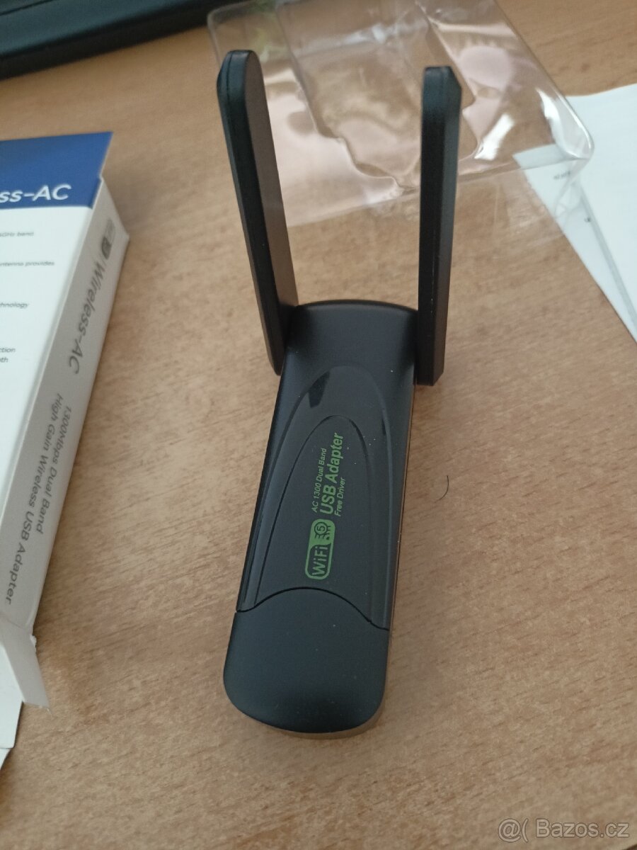 USB Wi-Fi přijímač