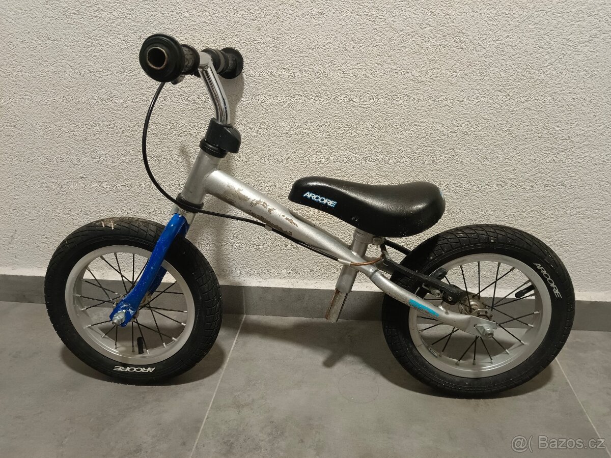 Dětské odrážedlo