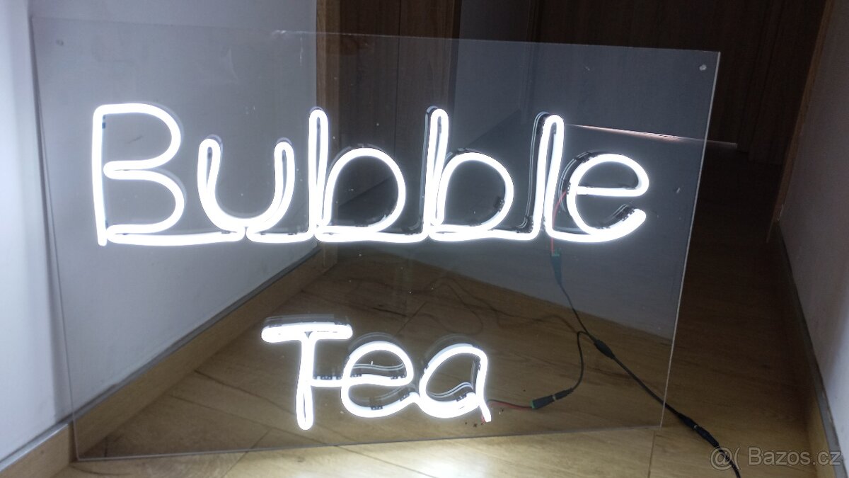 Prodám neonový nápis Bubble tea