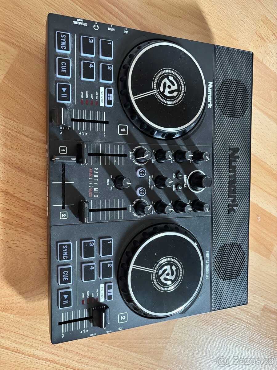 Numark Party Mix Live