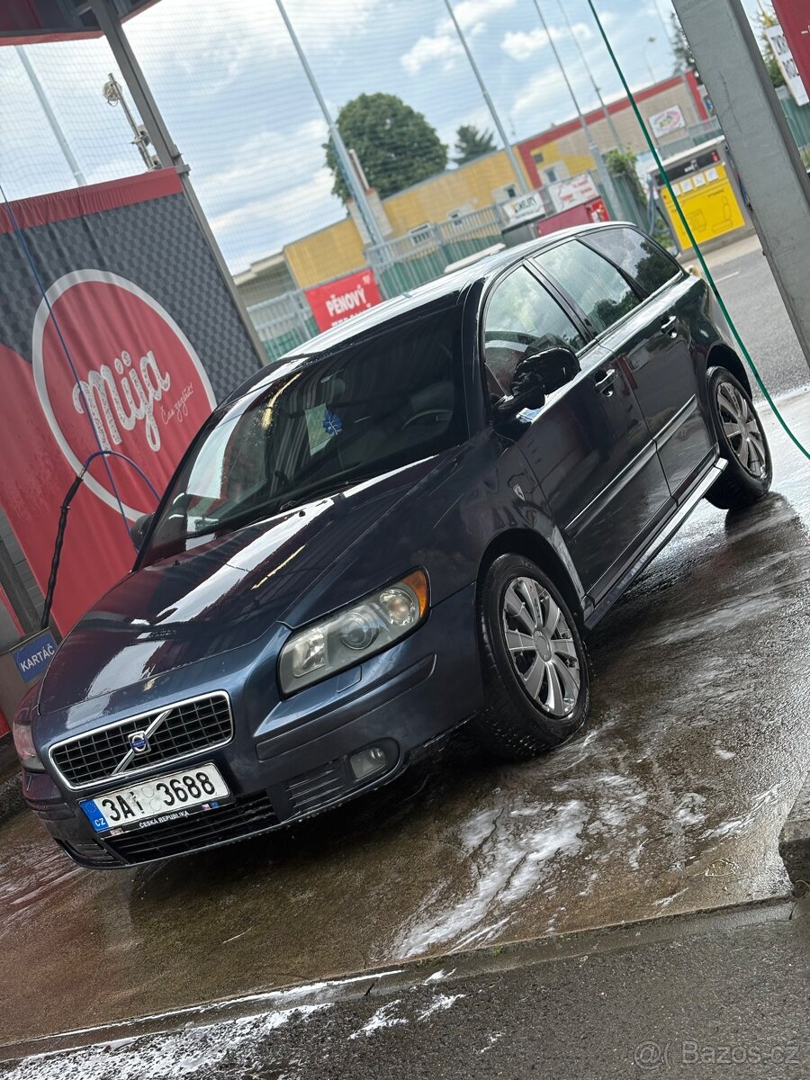 Volvo v50