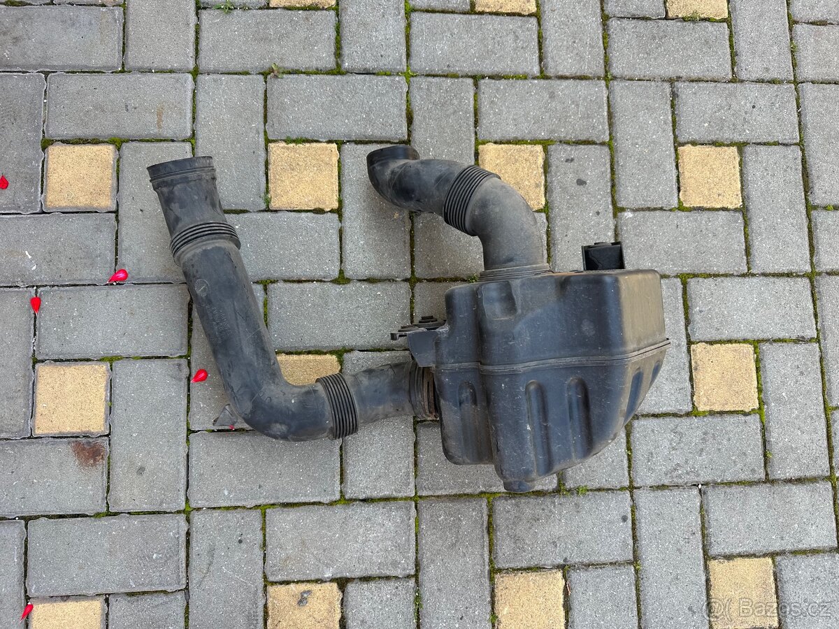 VW Škoda Filtr box motoru 1.6 75 Kw BGU BSE