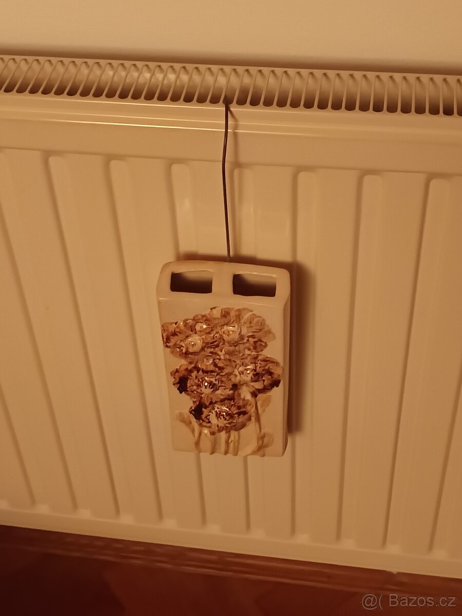 Odpařovač keramický na radiátory