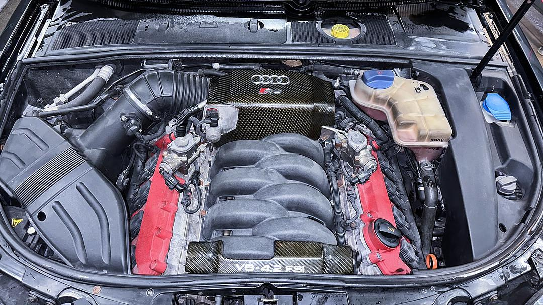 Motor benzínový BNS 4.2TSI 309KW Audi RS4 B7 8E 2007