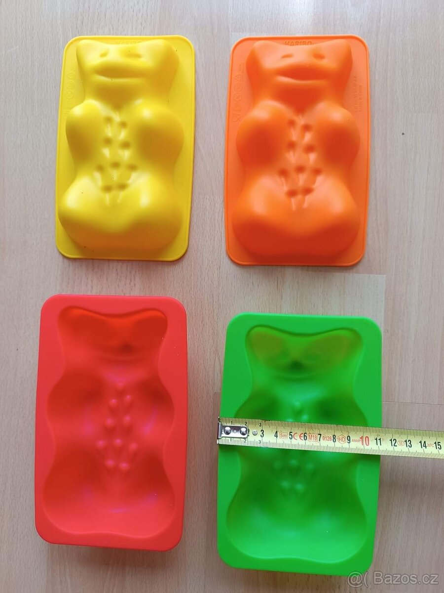Silikonové formičky HARIBO + láhev HARIBO