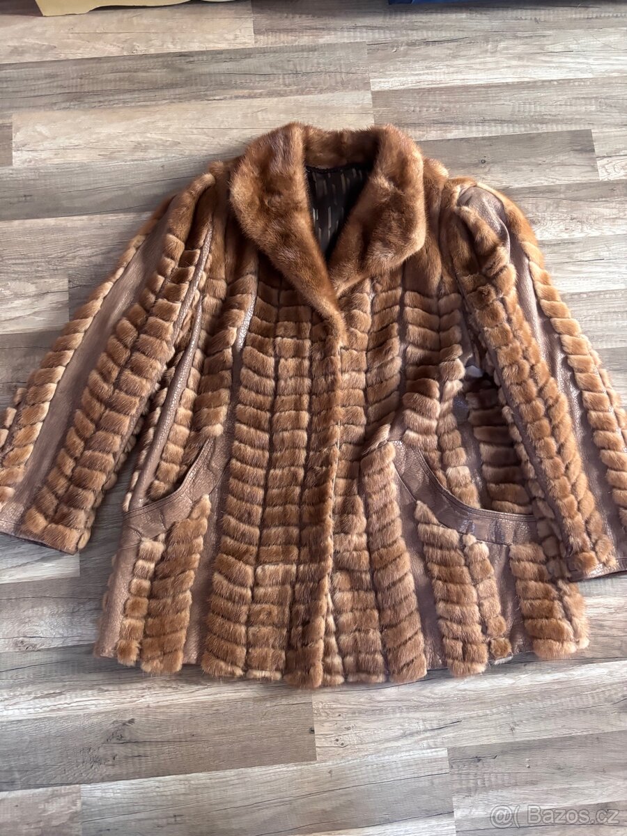 Norkový luxusní kožich