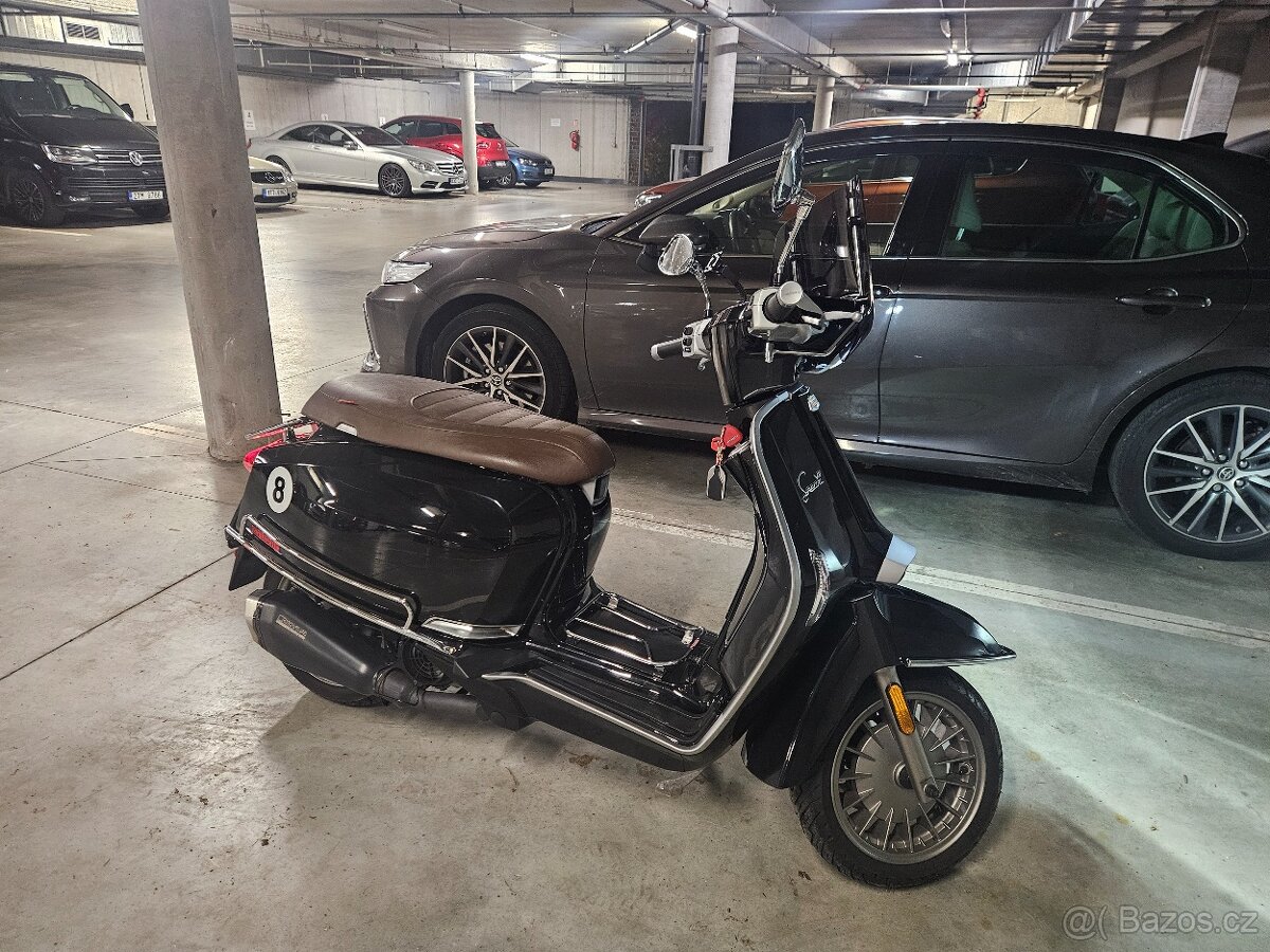 Lambretta V125  1 majitel  2030 km