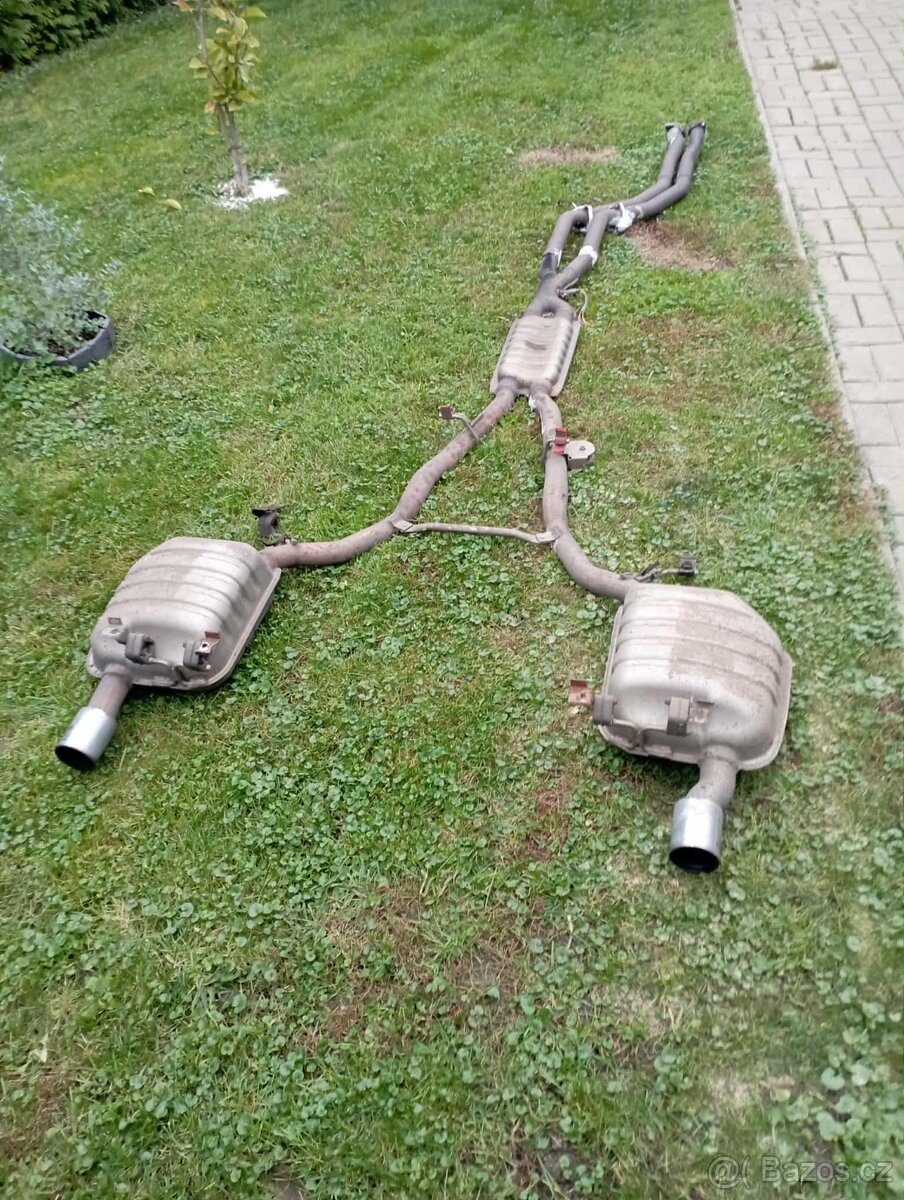 Duplex výfuk z bmw 6 E63