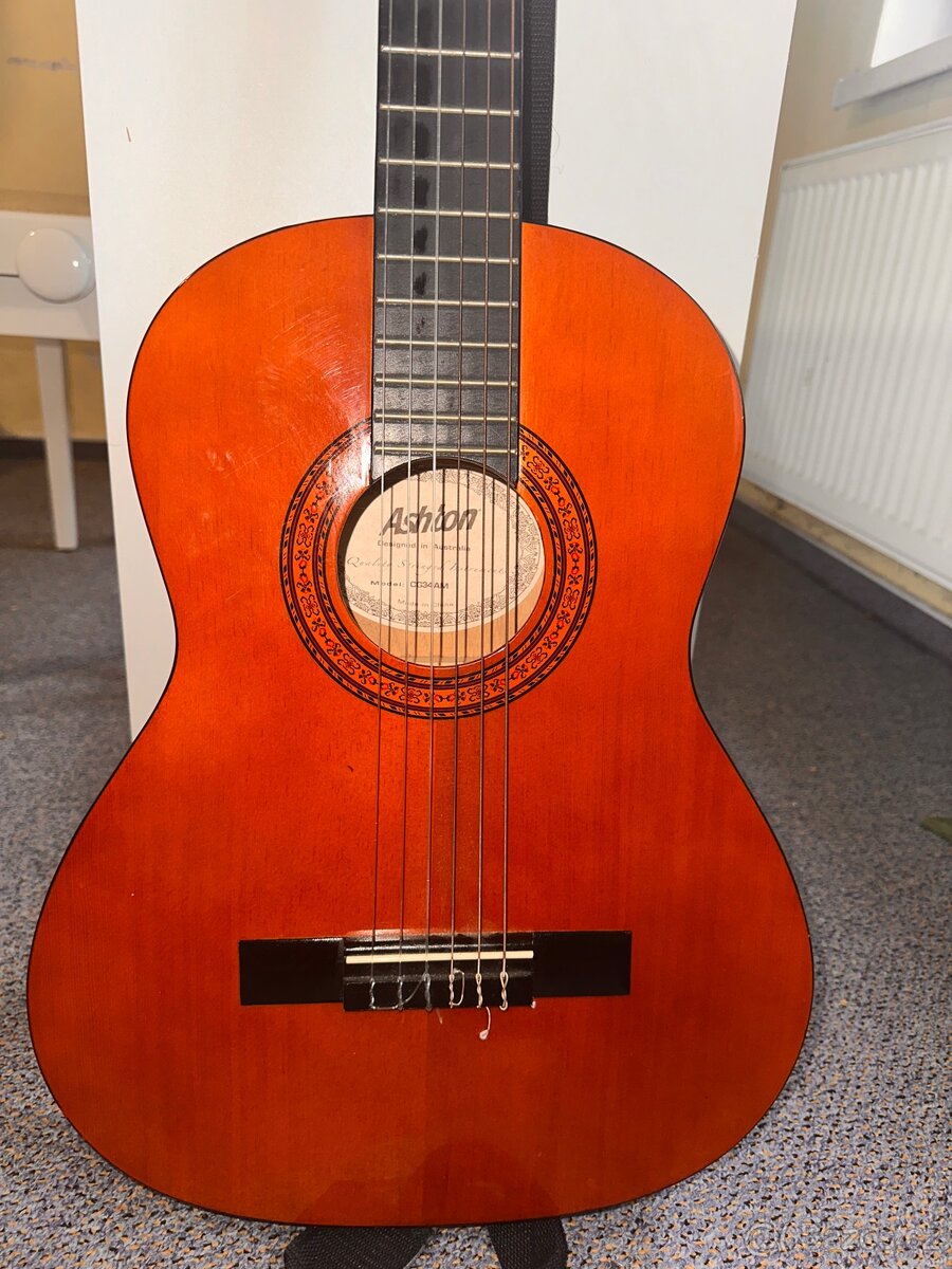 Dětská kytara Ashton