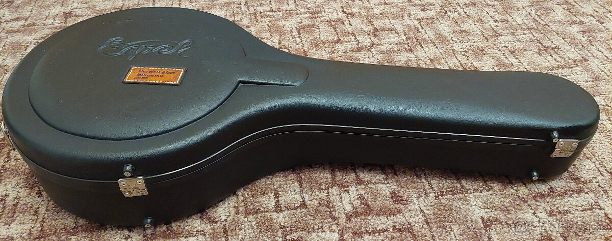 Banjo futrál, case, pouzdro Čapek