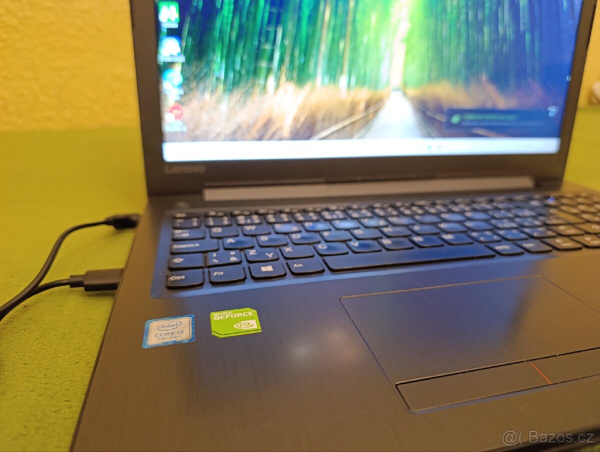 Notebook Lenovo 310 - 15IKB na náhradní díly nebo k opravě