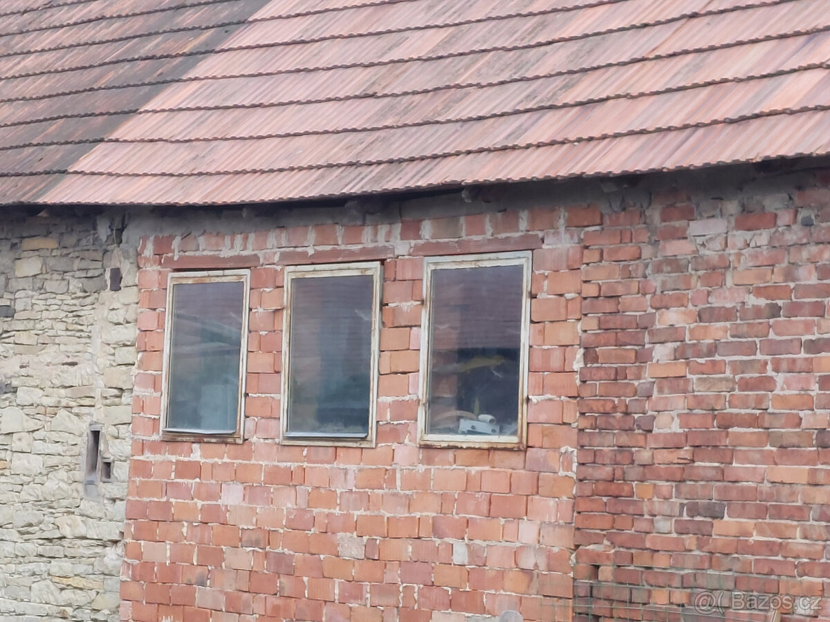 Okna kovová, železná