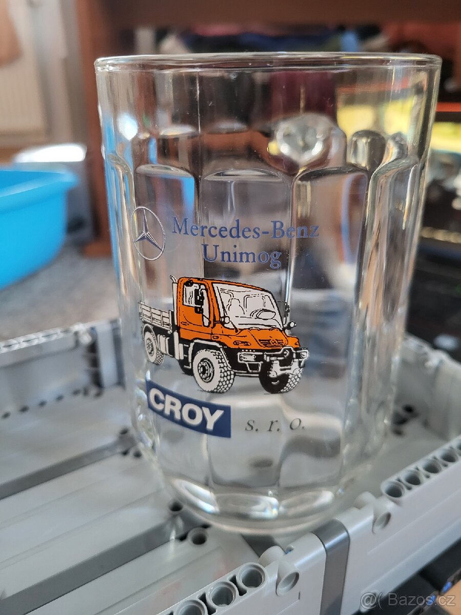 Koupím půllitr Unimog