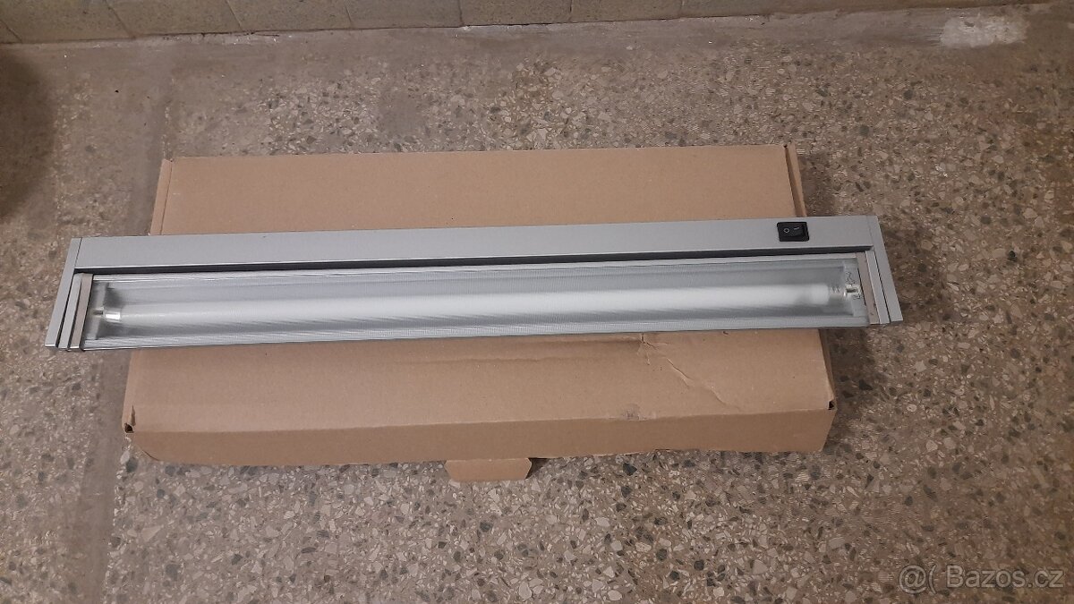 Světlo pod skříňku/nad zrcadlo