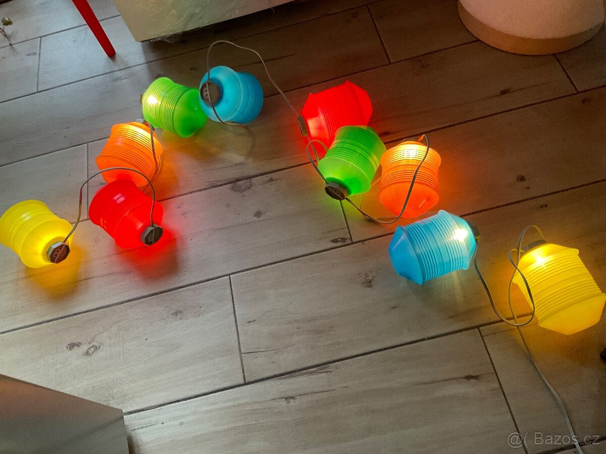 Vintage girlanda plast.luceren - DDR/ NDR- 10ks