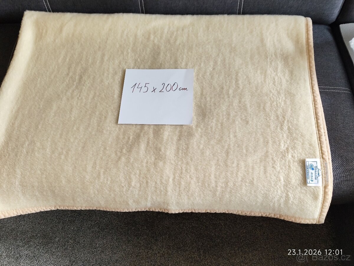 TEPLÁ NOVÁ DEKA LARYSA