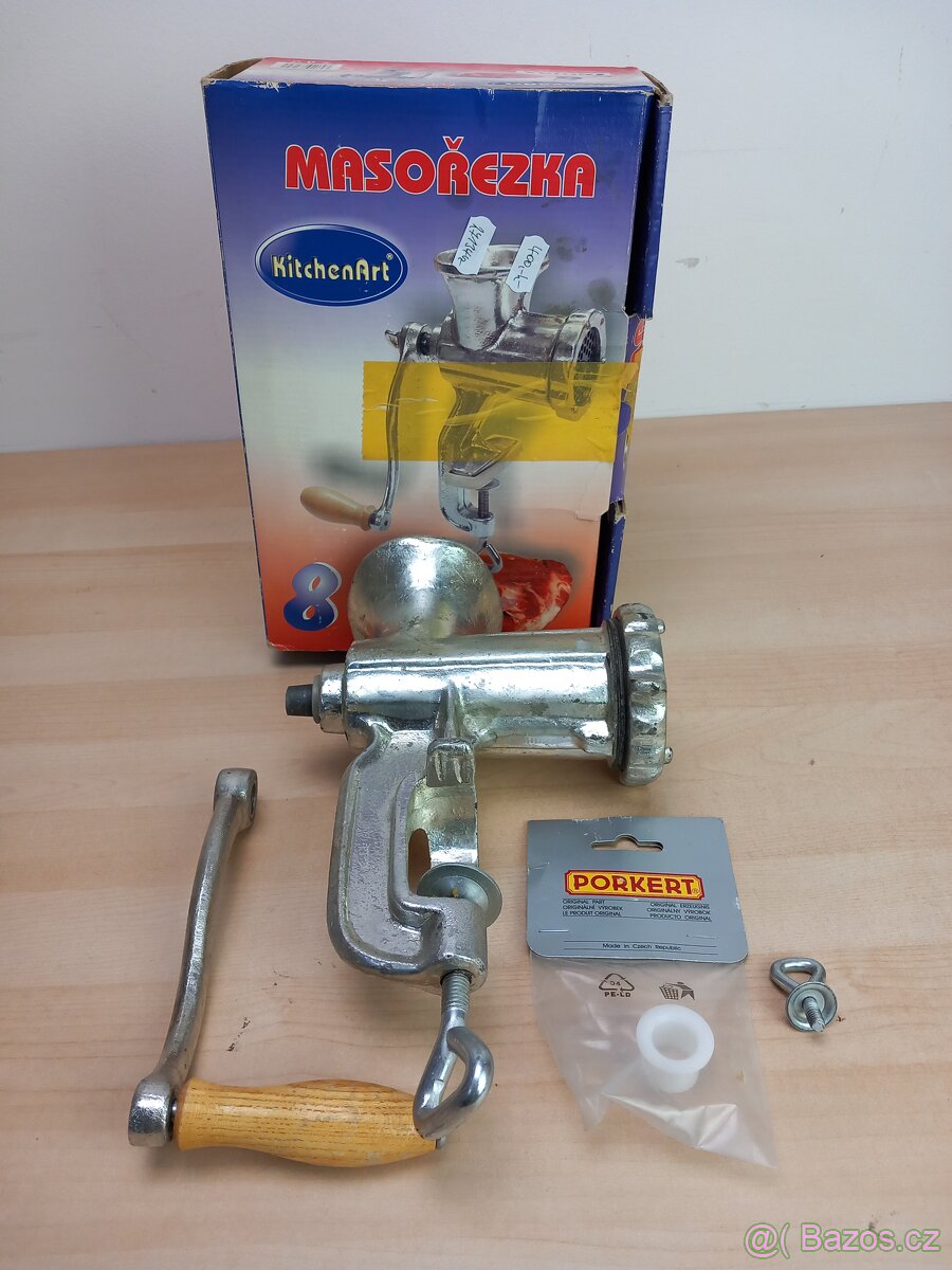 Mlýnek na maso značky KitchenArt