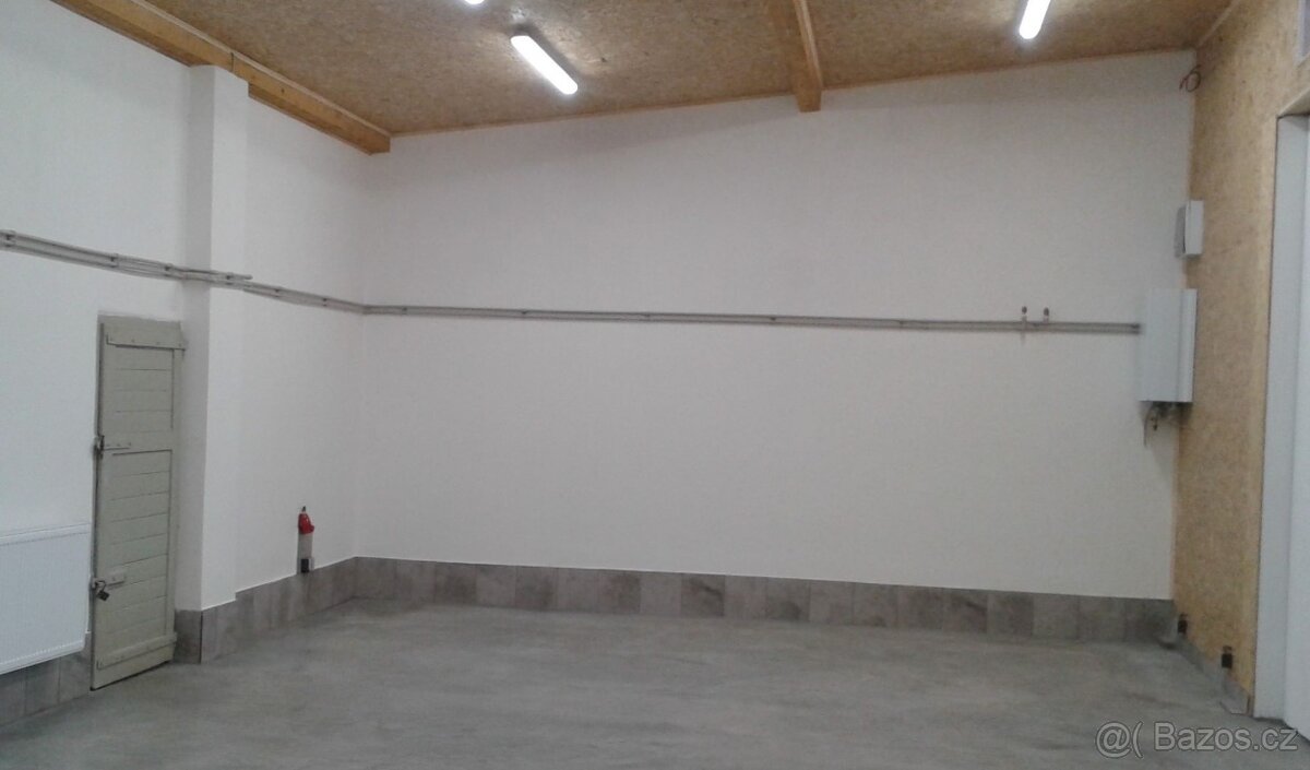 Commercial space for rent · 17 m² · Ostrava