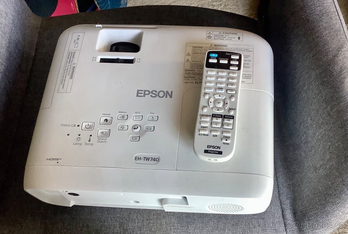 Projektor EPSON EH-TW740