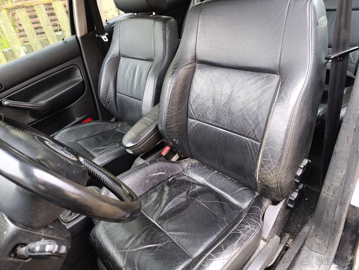 VW Golf 4 Kožený interiér