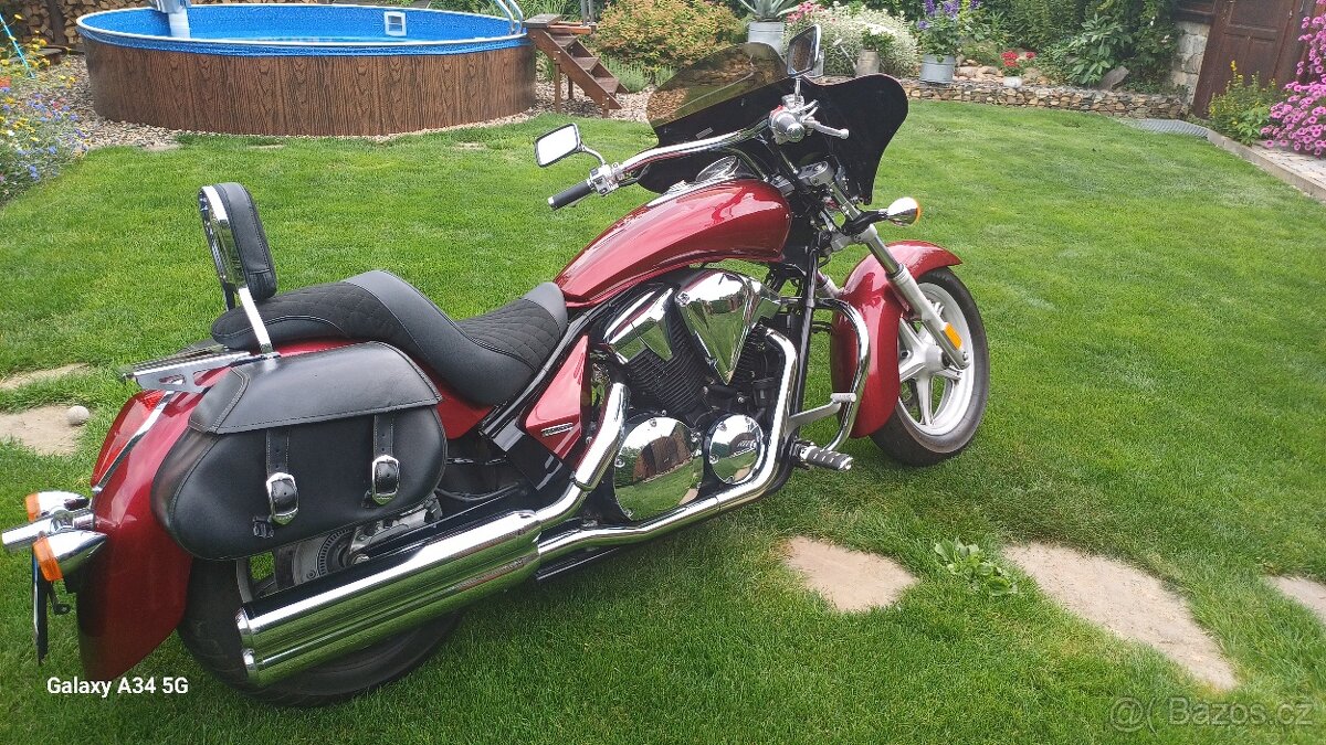 Honda VT1300CRA Stateline r.v. 2010