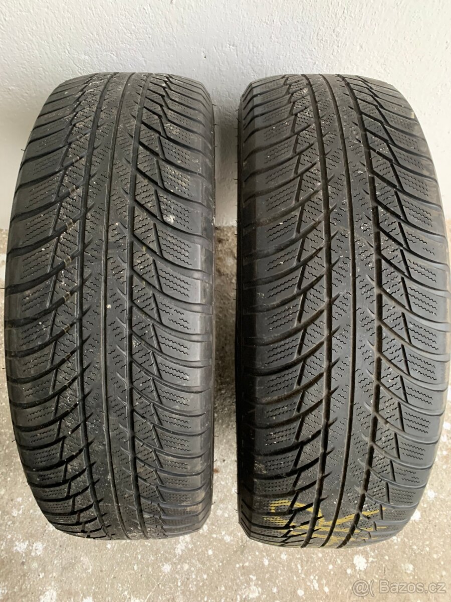 Zimní pneu 215/65/17 Bridgestone