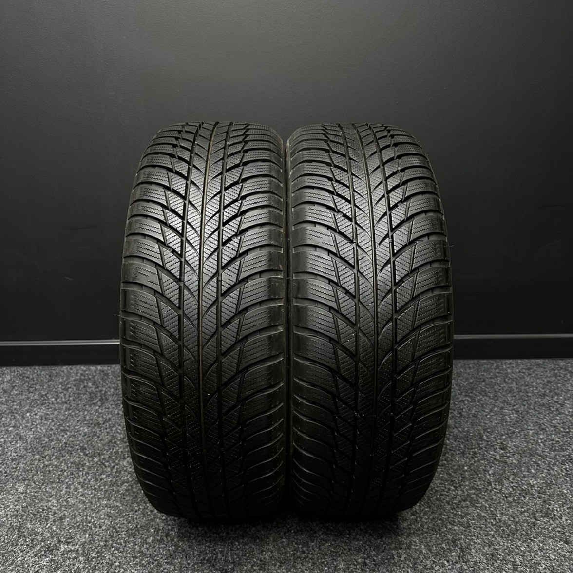 2ks pneu Bridgestone 205/60/17 93H