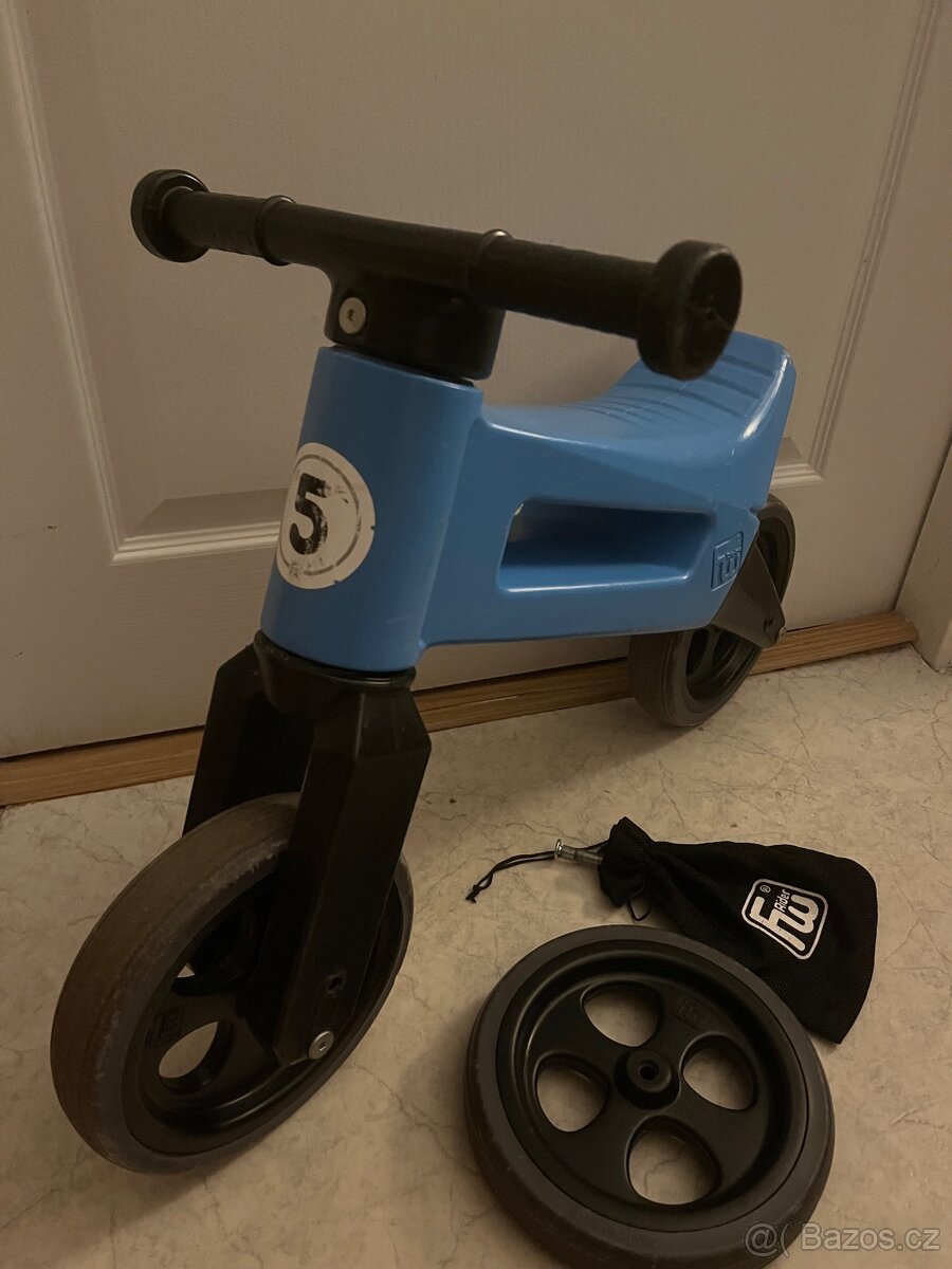 Funny Wheels - Rider
