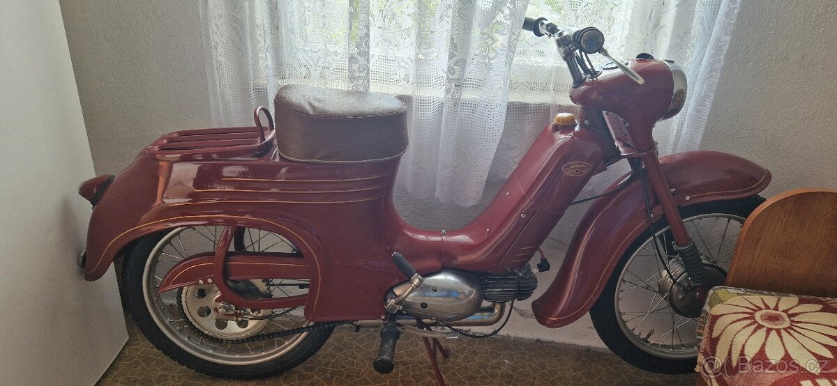 Jawa Pionýr 555 Rok 1959